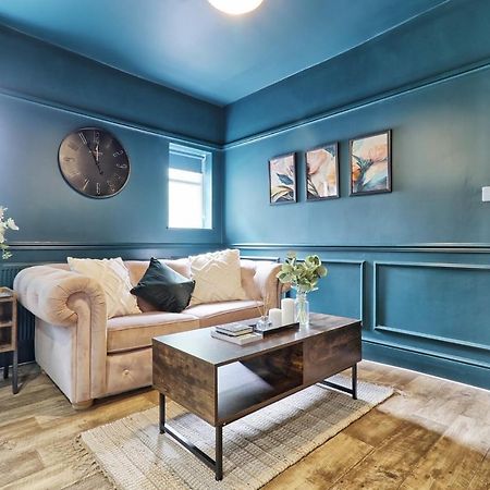 Southend Comfort Suite - Southend Stays Экстерьер фото