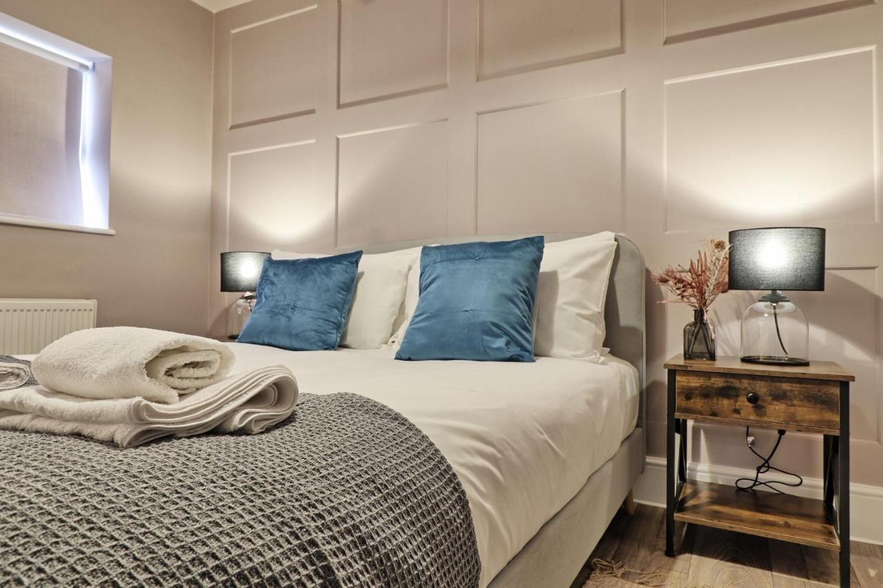 Southend Comfort Suite - Southend Stays Экстерьер фото